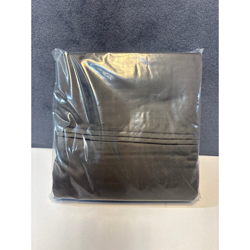 Amazon Basics 400 Thread Count Cotton Pillowcases, King, Set of 2, DarkGray *New